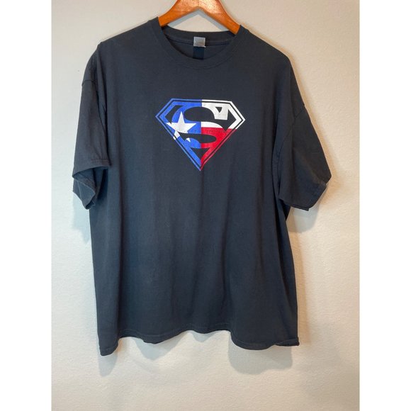 Gildan Texas Flag Print Emblem Black Superman Tee - Picture 1 of 5